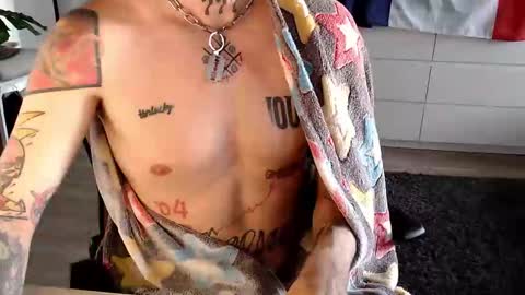 Kyle online show from October 18, 11:26 am