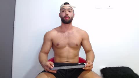 Kyle collinz online show from January 24, 6:35 pm