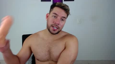 Kyle Wilson   Follow me online show from October 11, 5:00 am