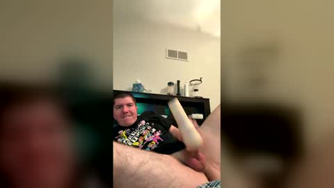 kylevogt2024 online show from March 16, 12:50 am