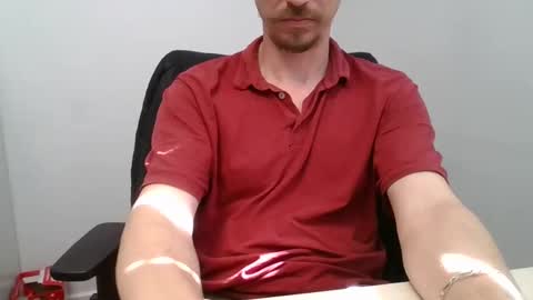 labelette007 online show from April 10, 1:40 pm