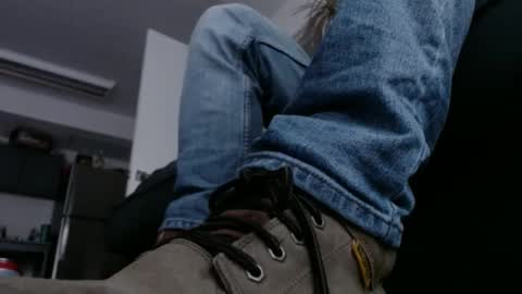 Snapshot of laidback_and_chill chatting on December 19, 10:42 pm Rick online show from December 19, 10:42 pm