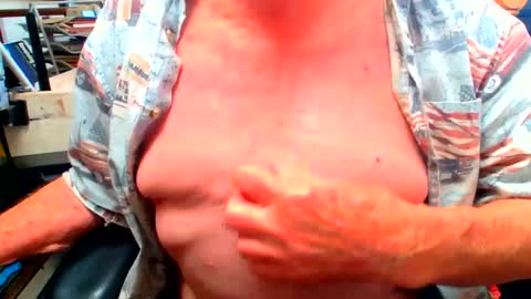 lamarbrazil online show from March 5, 10:39 pm