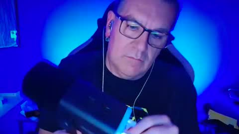 Lmac1210 online show from April 22, 3:13 am