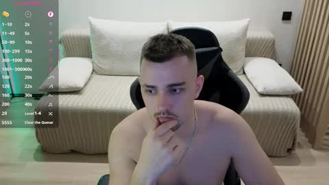 Lars online show from November 26, 7:06 pm