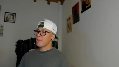 lass_nazar online show from November 22, 2:22 am