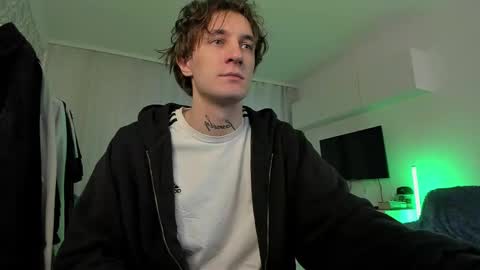 acie online show from March 6, 12:41 pm