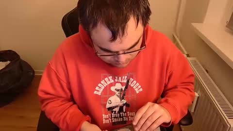 latexboy893 online show from March 5, 6:37 pm