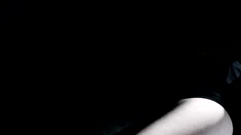 latexchris77 online show from April 1, 6:05 pm