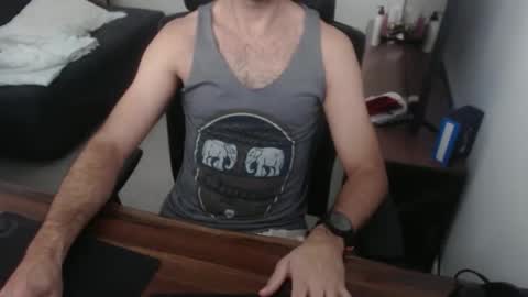 latexdave84 online show from February 28, 7:51 am