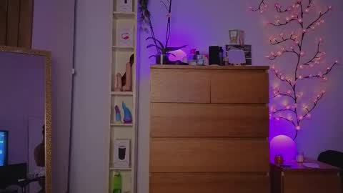  Free OF online show from January 9, 8:25 pm