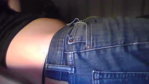 latinmex25 online show from April 19, 9:42 am