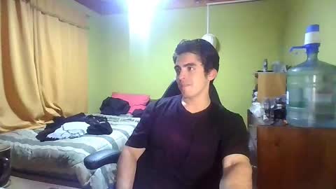 latinn_babe online show from April 14, 2:33 am