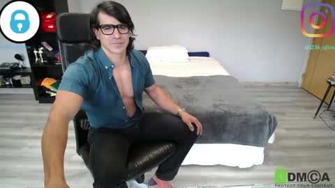 sam online show from April 14, 12:16 pm