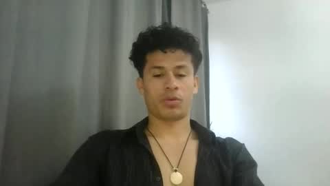 latinox03 online show from November 15, 2:30 pm