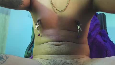 latinsexyboy01 online show from October 28, 1:52 am