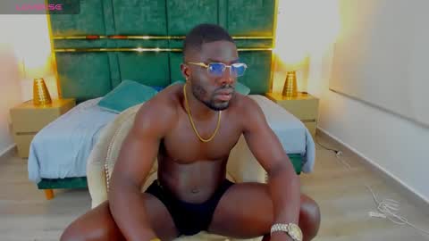 LEANDRO online show from February 14, 11:42 am