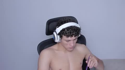 Laureent online show from October 6, 3:11 am