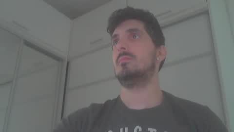 leowolf online show from December 6, 11:44 am