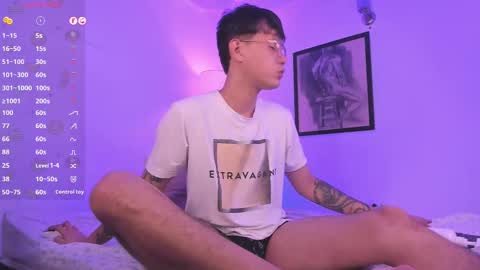 leaneseb online show from October 4, 3:55 am