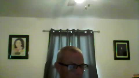 lee122769 online show from October 20, 9:41 pm