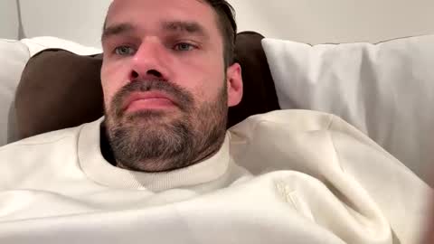 leexxx_69 online show from October 27, 12:46 am