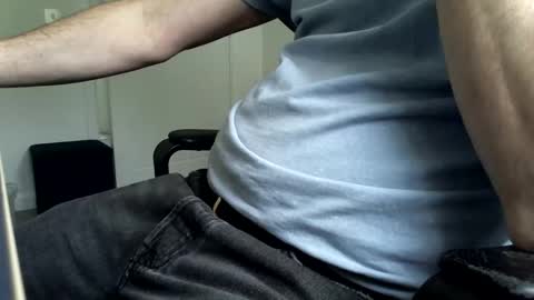 leffe84 online show from April 27, 11:40 am