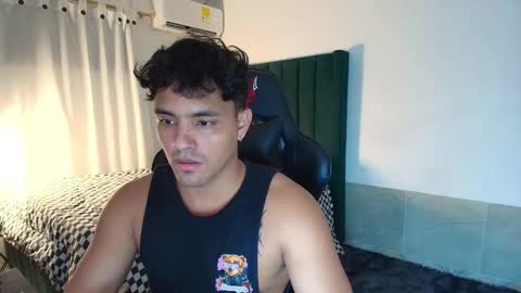  Lei  online show from October 23, 11:30 pm