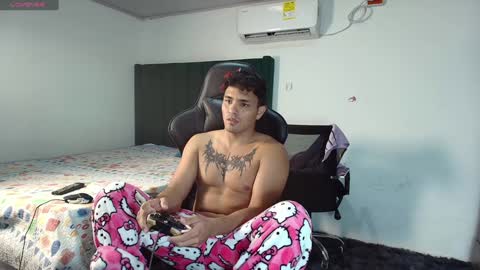  Lei  online show from January 25, 4:34 am