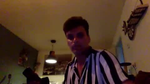 Armando online show from May 3, 2:53 pm