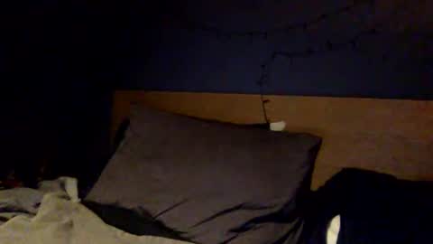 Armando online show from December 21, 12:18 am