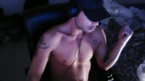 leo1991lol online show from October 25, 5:20 am