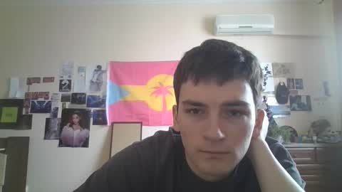 leo_cutie online show from February 14, 10:21 am