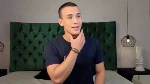 leo online show from January 21, 3:27 am