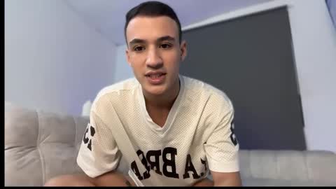 leo online show from January 15, 9:50 pm