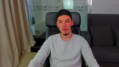 LeoIsaiah online show from January 16, 7:28 am