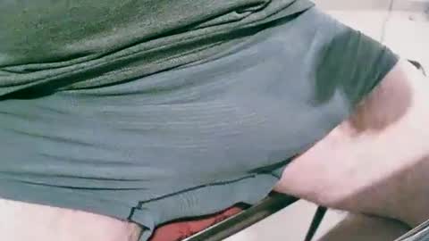 Snapshot of leon_pgorda chatting on September 8, 3:55 pm leon_pgorda online show from September 8, 3:55 pm