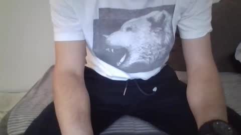 neoglo online show from November 23, 7:47 pm