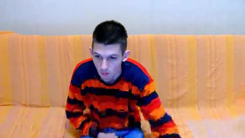 lester_broo online show from March 22, 6:40 am