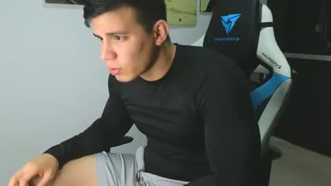 levelingg online show from January 31, 3:20 am