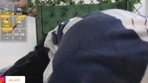 Levi  online show from January 25, 1:52 pm