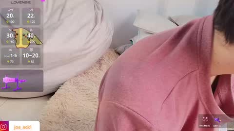 Levi  online show from March 8, 3:43 pm