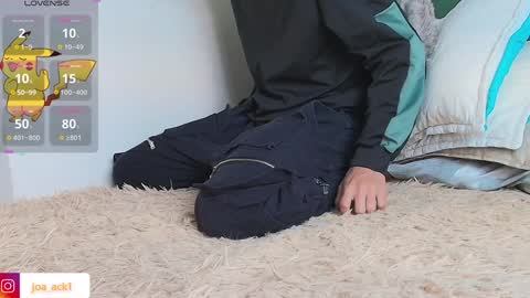 Levi  online show from January 16, 3:13 pm