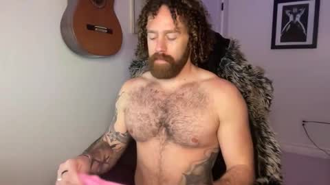 Levi Daniel online show from November 3, 12:59 am