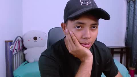      0600AM-1200PM - online show from November 18, 3:32 am