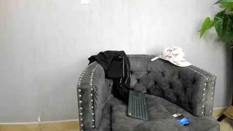 LevySteven online show from February 1, 6:00 am