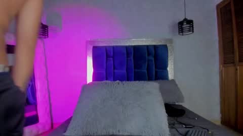 LevySteven online show from December 22, 8:16 am