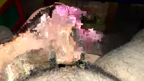 Snapshot of lewdpong chatting on March 10, 9:40 pm Lewdpong online show from March 10, 9:40 pm
