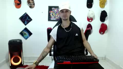 Andres online show from March 3, 11:33 pm