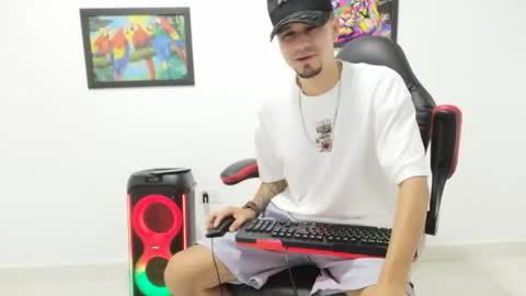 Andres online show from October 22, 10:46 pm